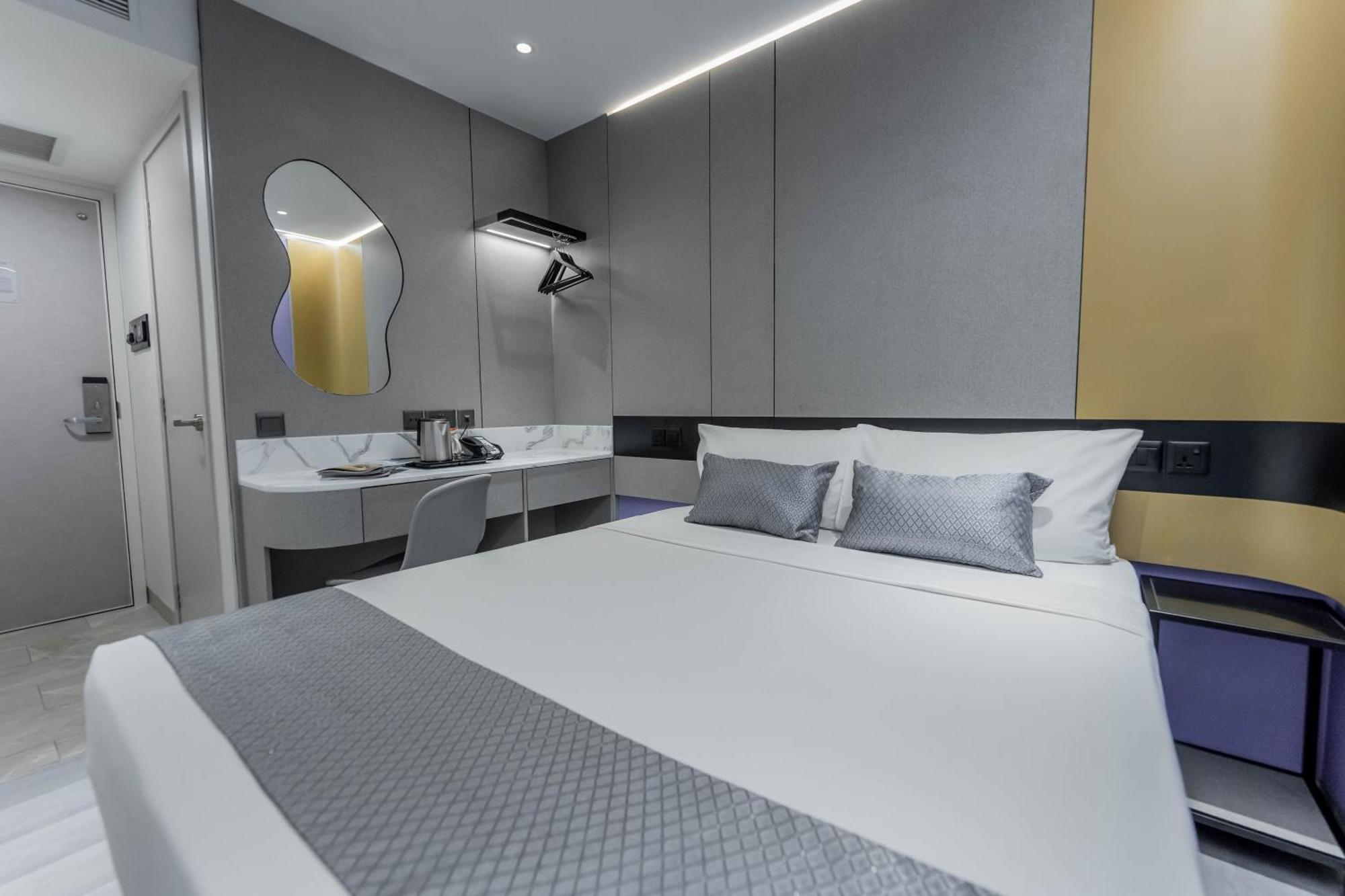 Standard Double Room – No Window